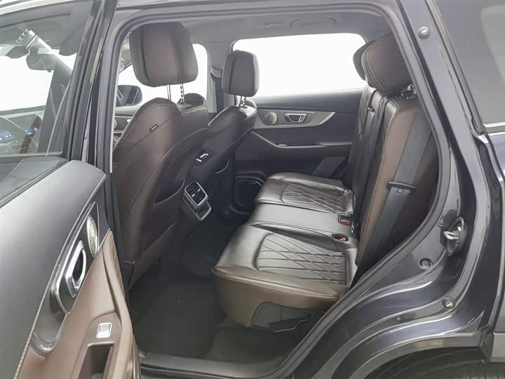 Фото 15 - Chery Tiggo 8 Plus