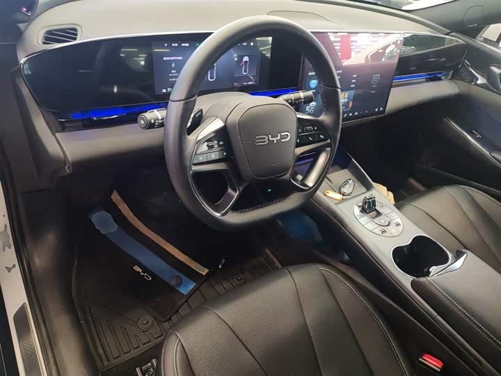 Фото 10 - BYD Seal