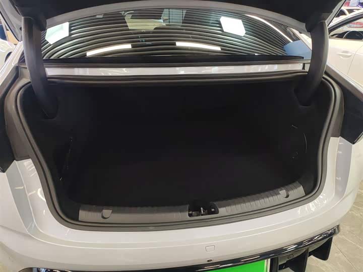 Фото 19 - BYD Seal