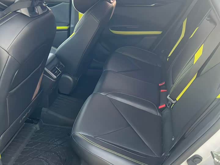 Фото 13 - Changan UNI-V