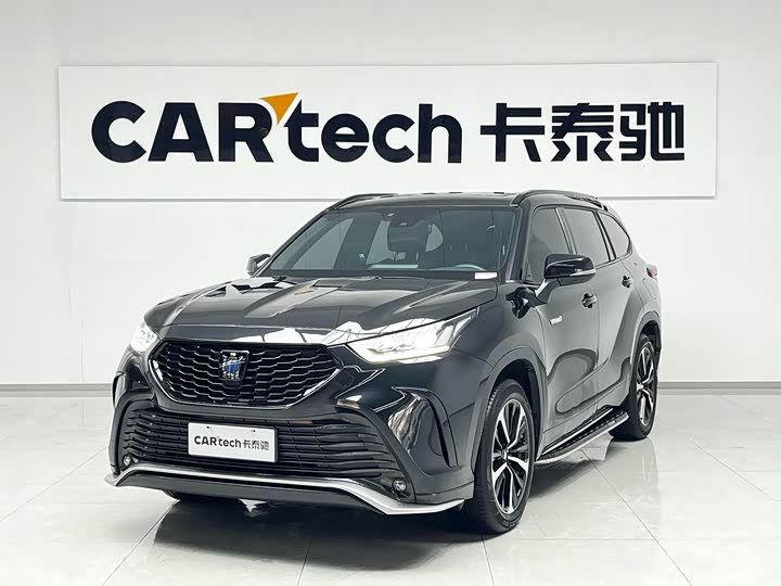 Фото 1 - Toyota Crown Kluger