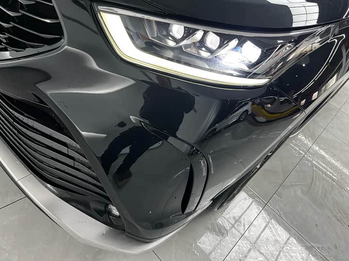 Фото 13 - Toyota Crown Kluger