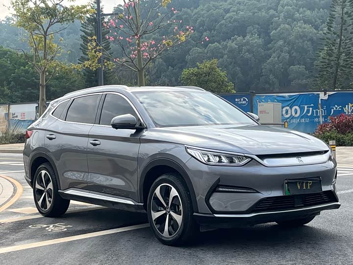 Фото 3 - BYD Song Plus Hybrid/EV