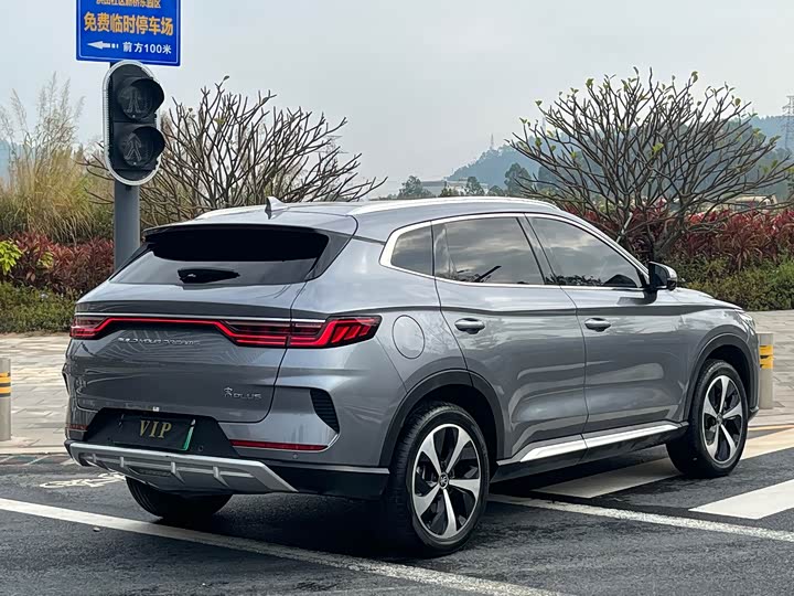 Фото 7 - BYD Song Plus Hybrid/EV