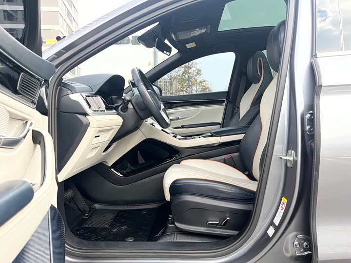 Фото 8 - BYD Song Plus Hybrid/EV