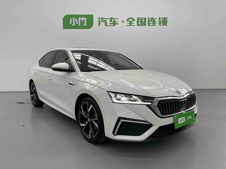 Фото 3 - Skoda Octavia Pro