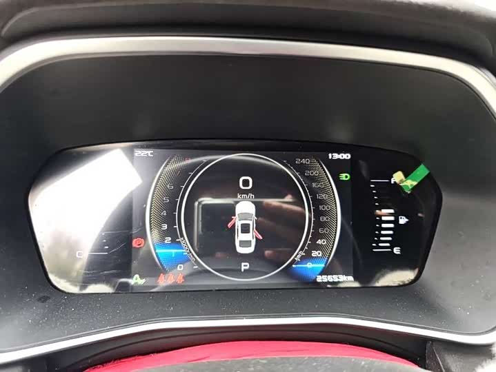 Фото 3 - Geely Preface