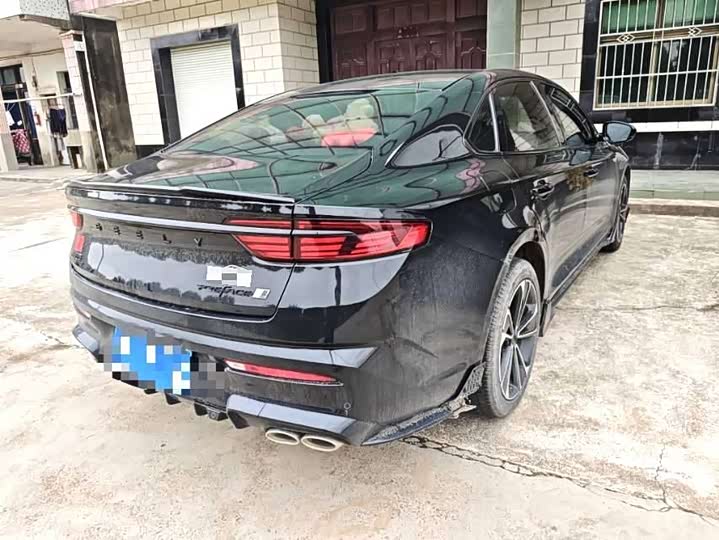 Фото 7 - Geely Preface