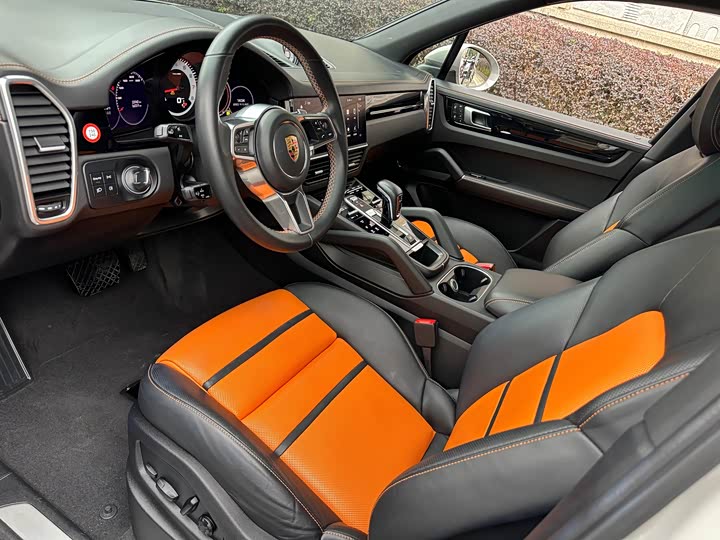 Фото 4 - Porsche Cayenne