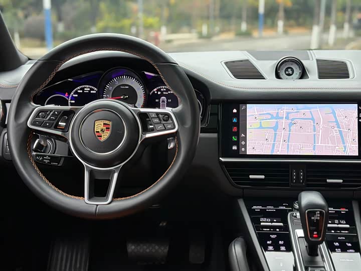 Фото 7 - Porsche Cayenne