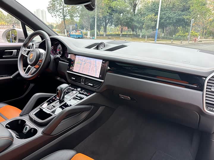 Фото 9 - Porsche Cayenne