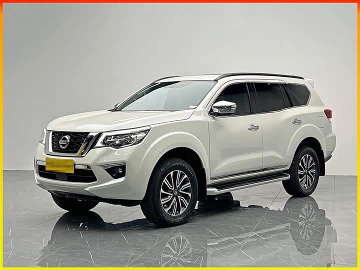 Фото 1 - Nissan Terra