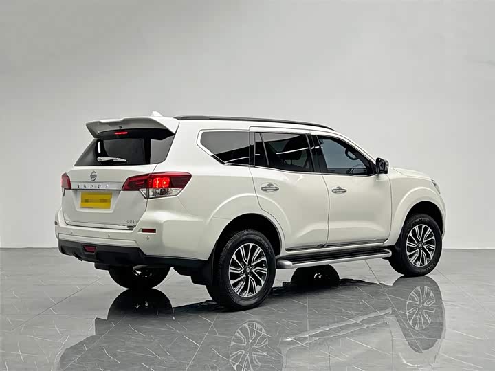 Фото 6 - Nissan Terra