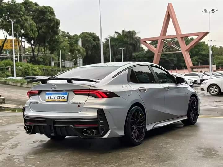 Фото 9 - GAC Trumpchi Empow R