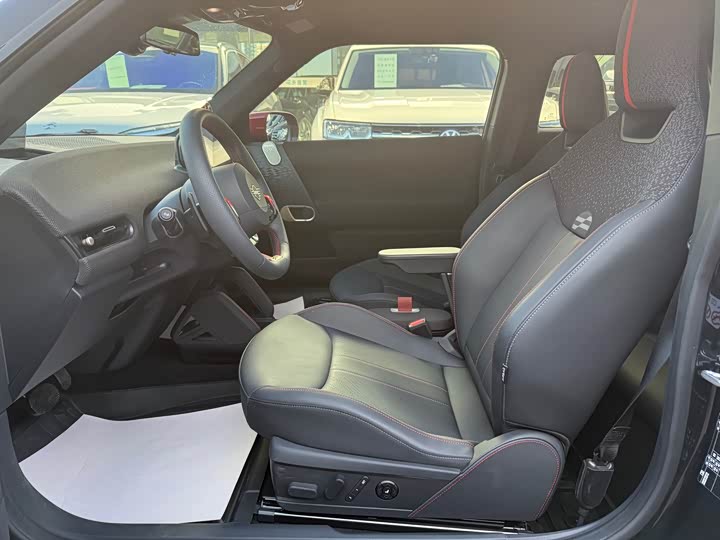 Фото 11 - Mini Cooper JCW