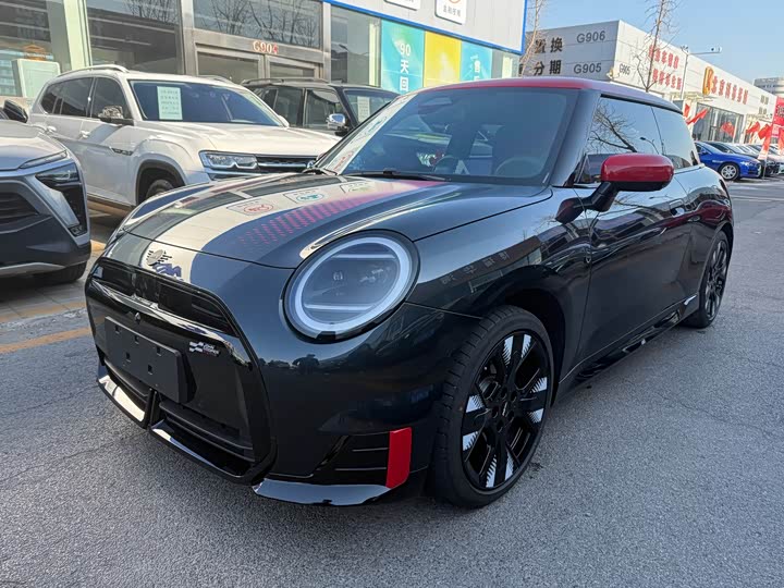 Фото 3 - Mini Cooper JCW