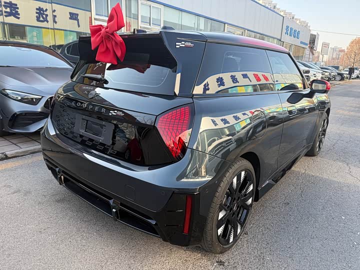 Фото 6 - Mini Cooper JCW