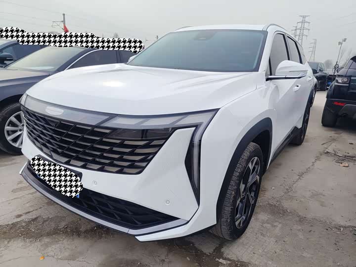 Фото 1 - Geely Atlas L