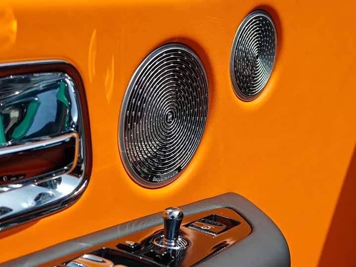 Фото 10 - Rolls-Royce Cullinan