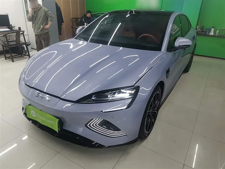 Фото 1 - BYD Seal