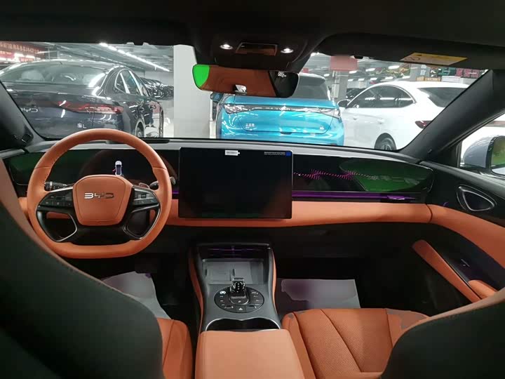 Фото 10 - BYD Seal