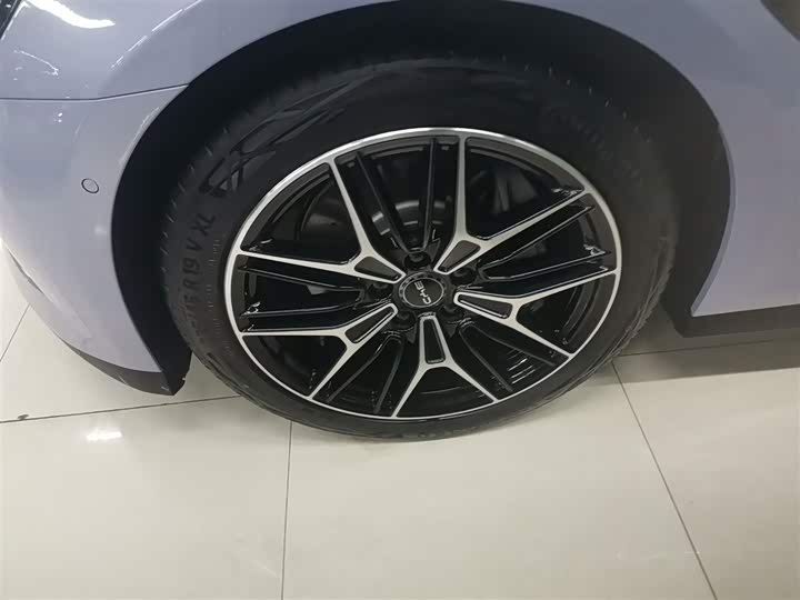 Фото 23 - BYD Seal