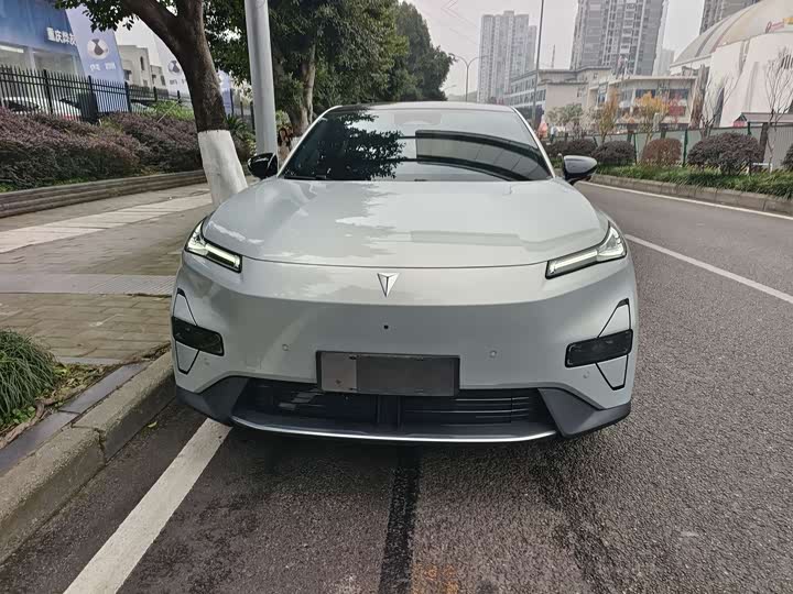 Фото 2 - Changan Deepal S05