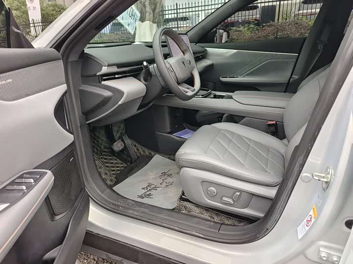 Фото 5 - Changan Deepal S05