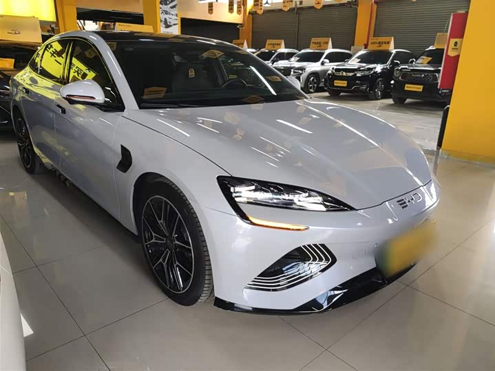 Фото 4 - BYD Seal