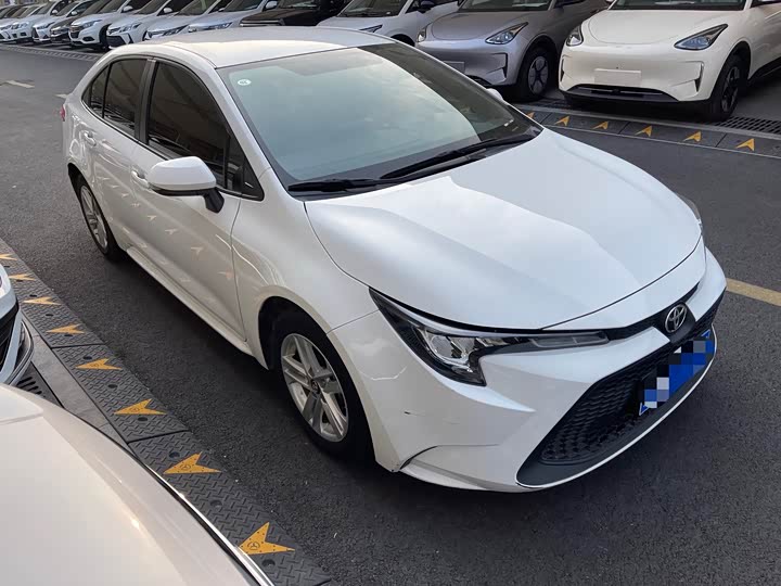 Фото 3 - Toyota Levin