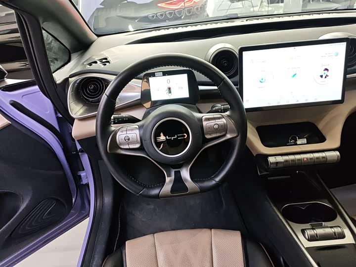 Фото 11 - BYD Dolphin