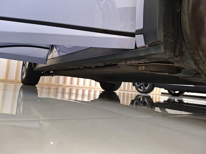 Фото 21 - BYD Dolphin