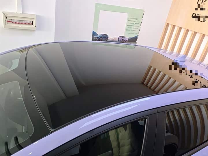 Фото 27 - BYD Dolphin