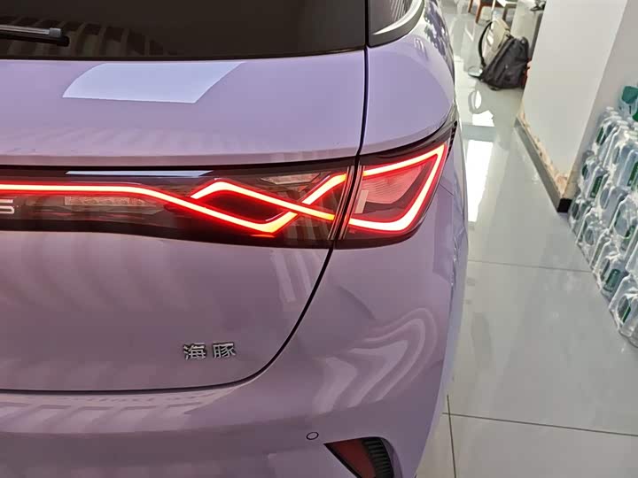 Фото 8 - BYD Dolphin