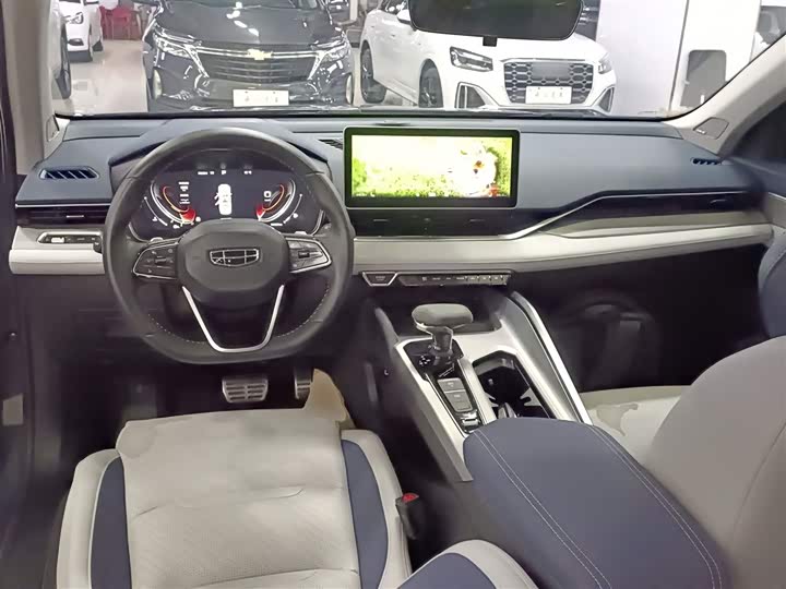 Фото 10 - Geely Preface