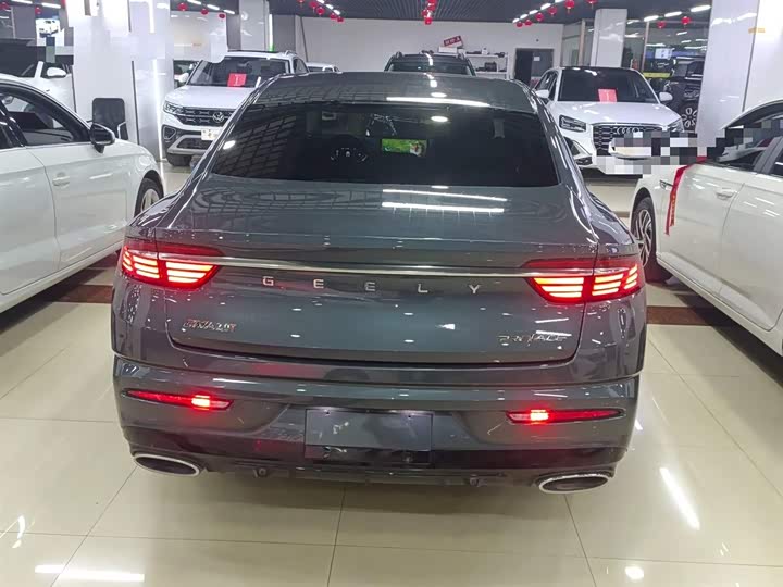 Фото 6 - Geely Preface