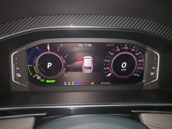 Фото 12 - Volkswagen Tiguan L Hybrid