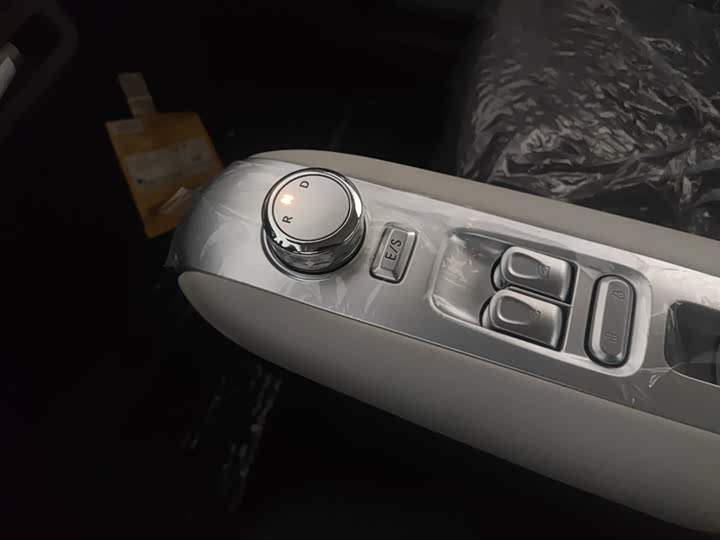 Фото 14 - Changan Qiyuan (Nevo) Lumin