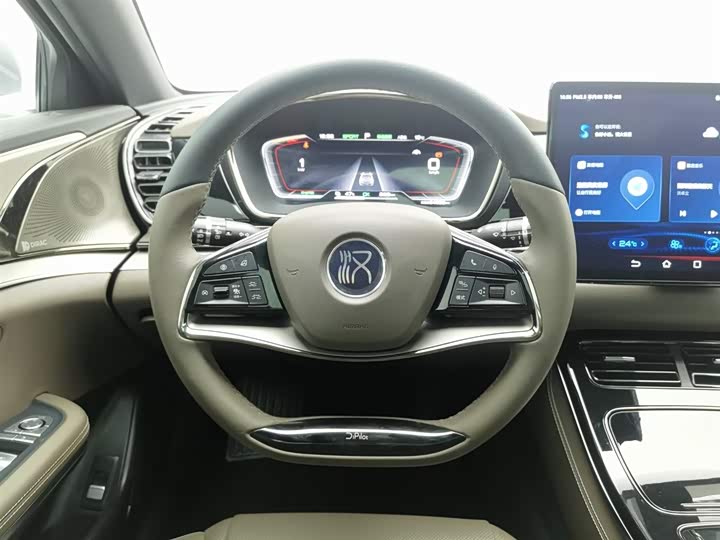 Фото 11 - BYD Han