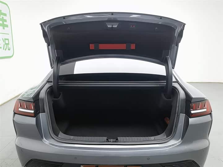 Фото 16 - BYD Han