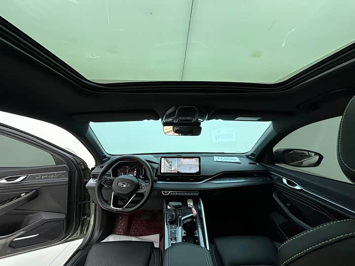 Фото 12 - Geely Preface