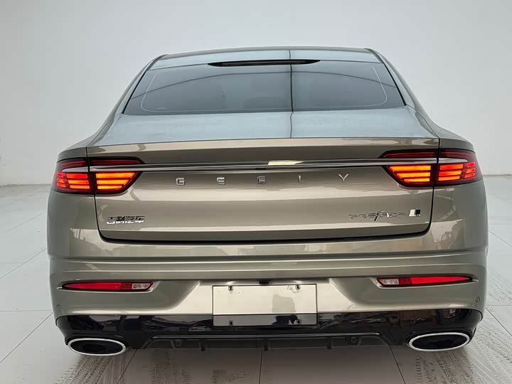 Фото 5 - Geely Preface