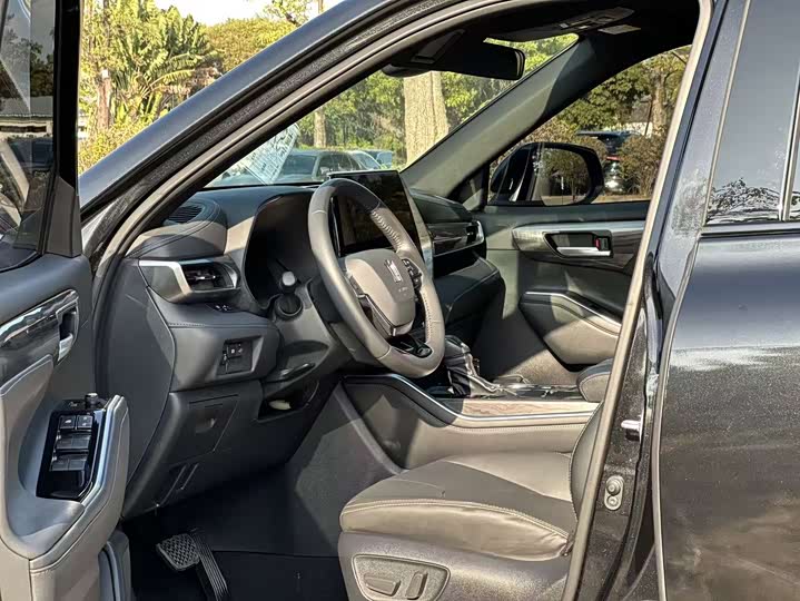 Фото 8 - Toyota Crown Kluger