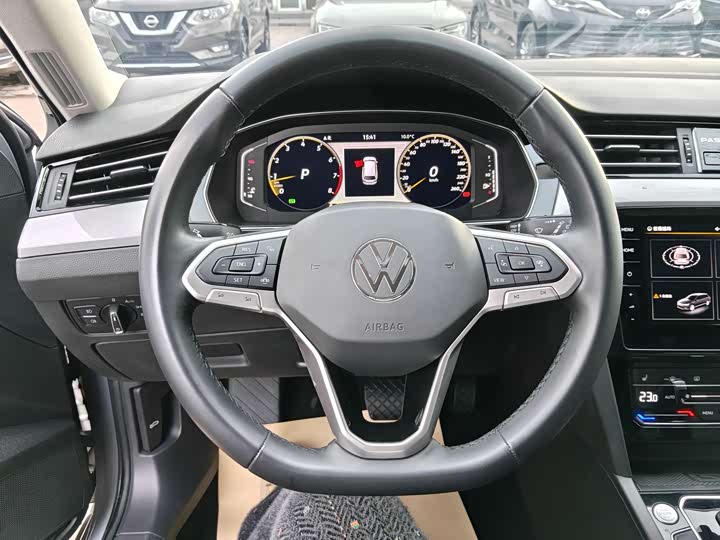 Фото 6 - Volkswagen Passat Variant