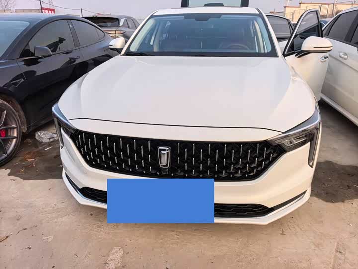 Фото 2 - Bestune B70