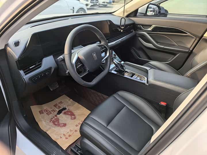 Фото 4 - Bestune B70