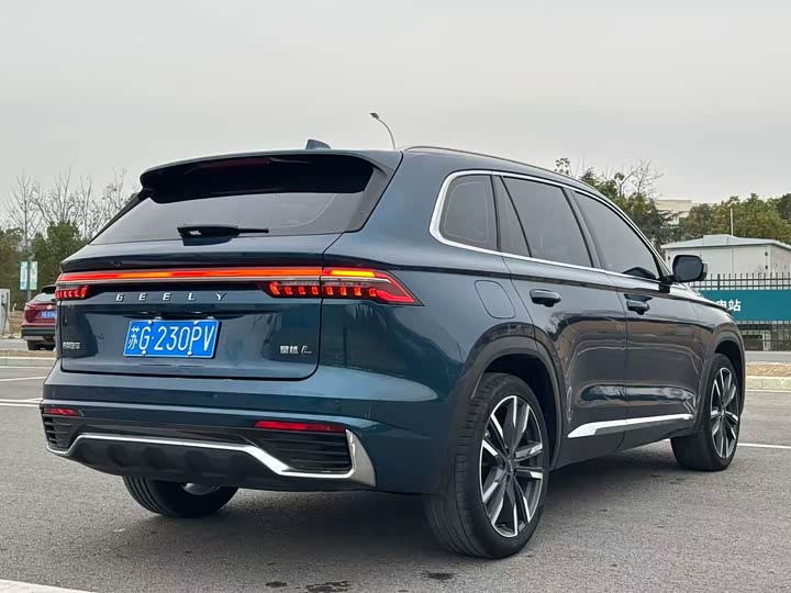 Фото 4 - Geely Monjaro