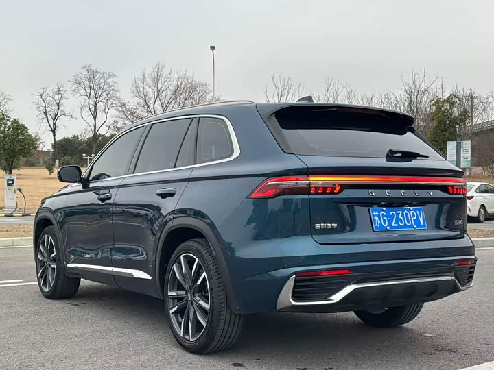 Фото 6 - Geely Monjaro