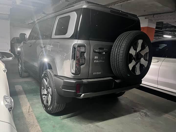 Фото 12 - BAIC Beijing BJ40 Hybrid