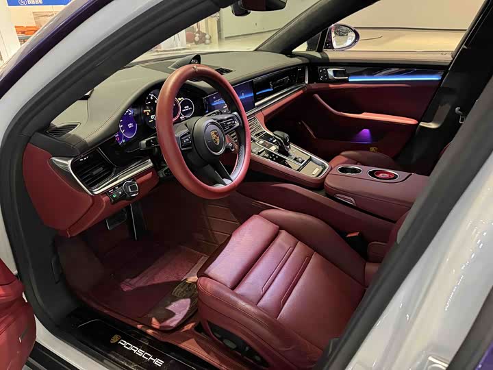 Фото 2 - Porsche Panamera Hybrid